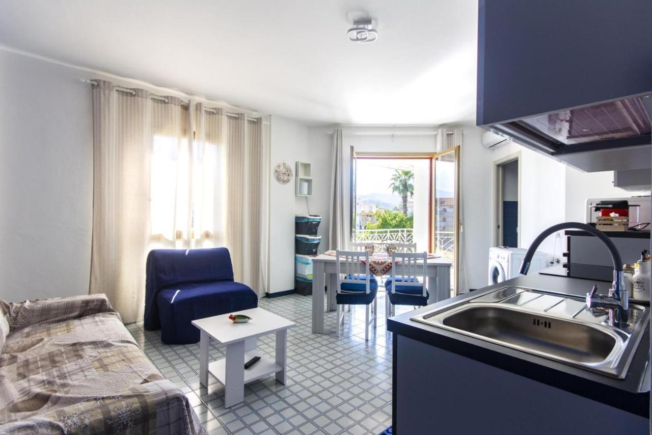 Recanati Seaside Apartment Giardini Naxos Exterior photo